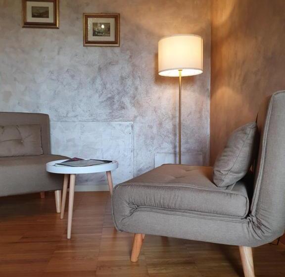 ペンション Osteria E Locanda Del Viaggiatore