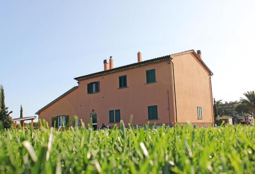 호텔 Agriturismo Ferruggini