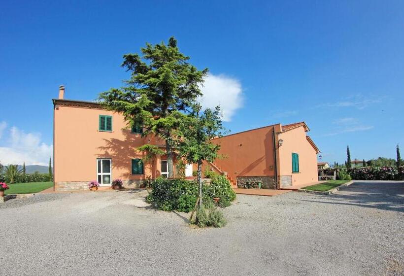 호텔 Agriturismo Ferruggini