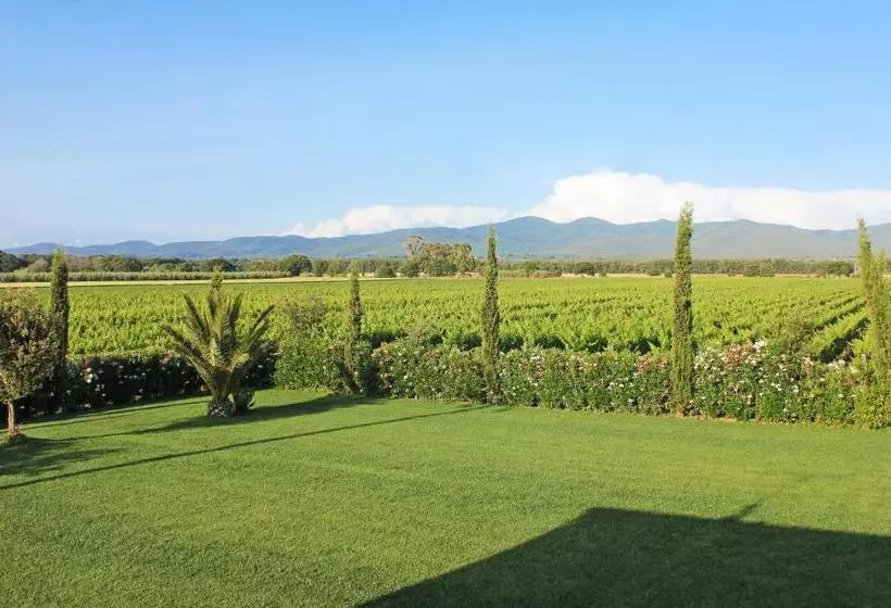 ホテル Agriturismo Ferruggini