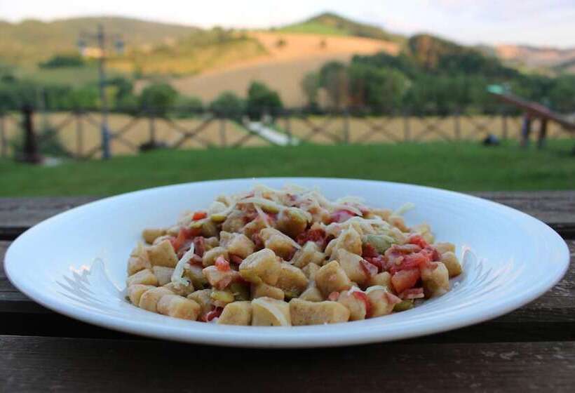 فندق Agriturismo Il Casale