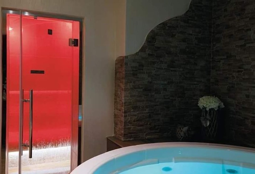 فندق Agriturismo Il Casale