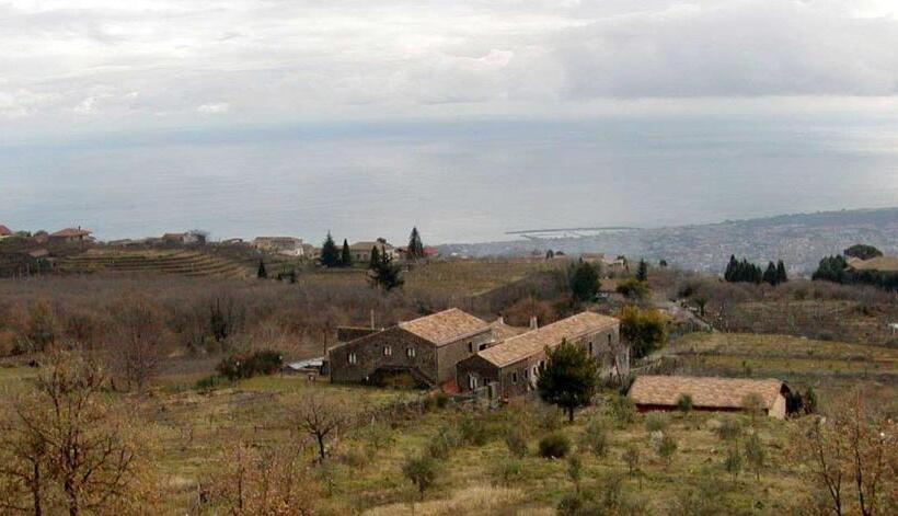 ホテル Case Perrotta