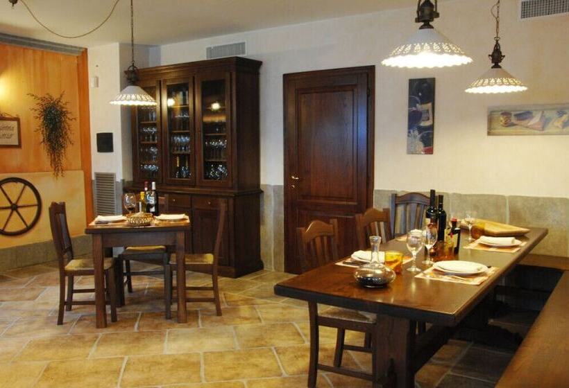 בית מלון כפרי Corte In Fiore