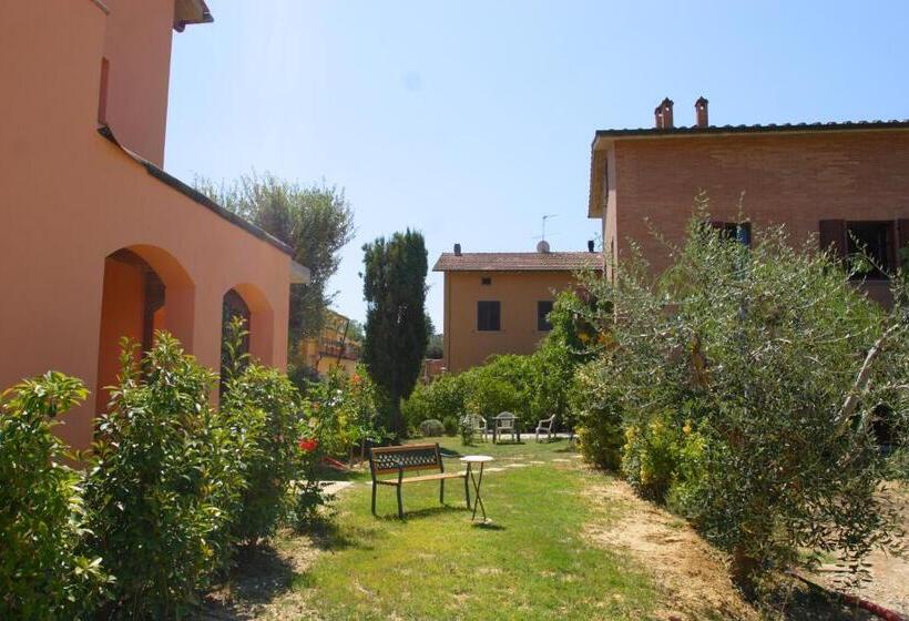 ホテル Fattoria Antonella