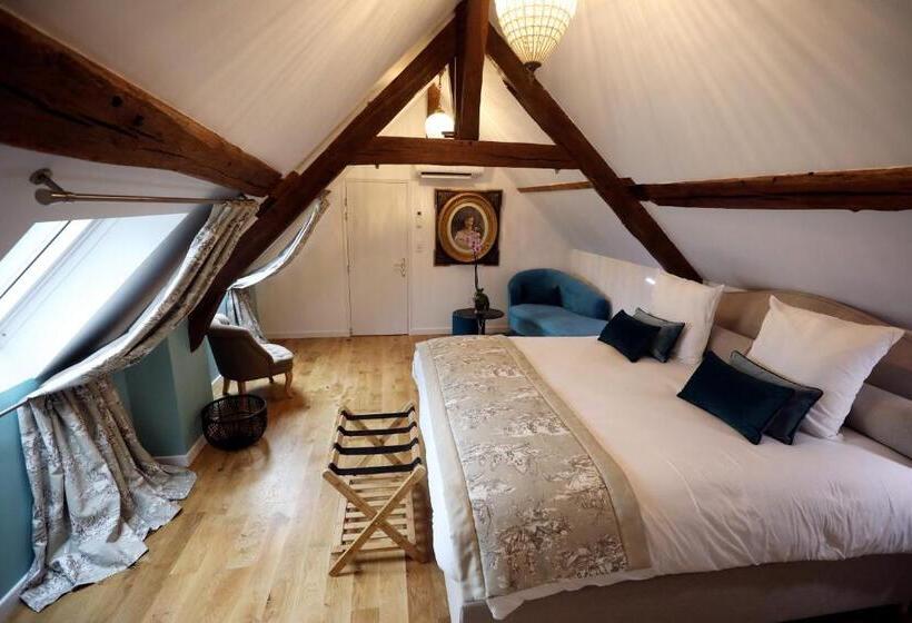 تختخواب و صبحانه Au Jeu De Paume