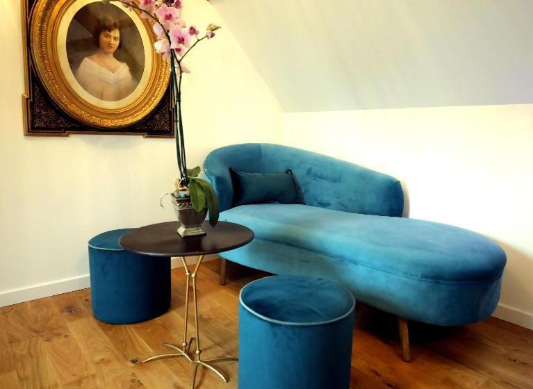 تختخواب و صبحانه Au Jeu De Paume