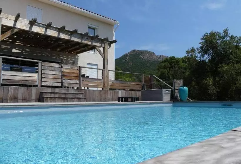 Aamiaismajoitus (B&B) Maison D  Hôtes L Aria Mezzana