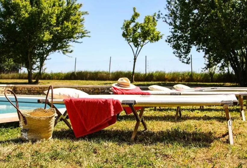 ペンション Le Clos Du Vallon Des Courances
