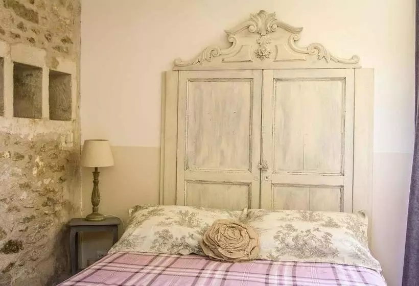 ペンション Le Clos Du Vallon Des Courances