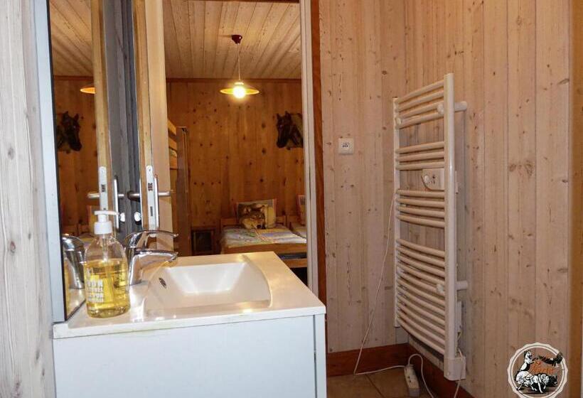 فندق Parc Animalier Du Hérisson