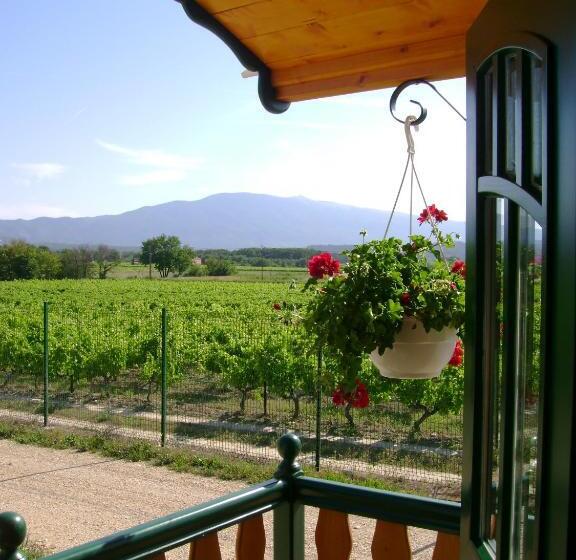 هتل La Grange De Campaulise   Camping à La Ferme   Hébergements   Mont Ventoux