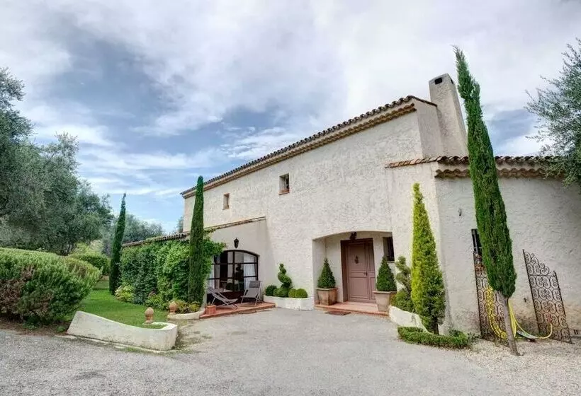 Majatalo Mas De Provence En Riviera