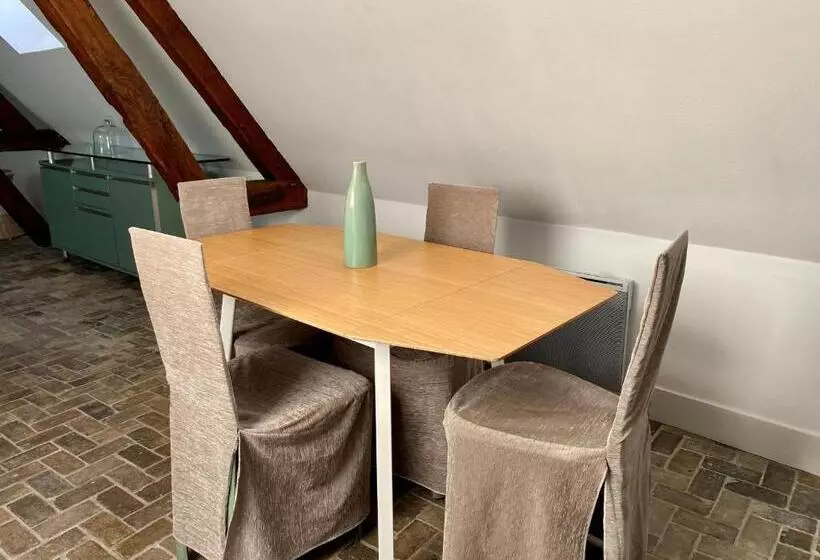 Particulier De Champrond