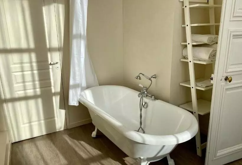 Particulier De Champrond