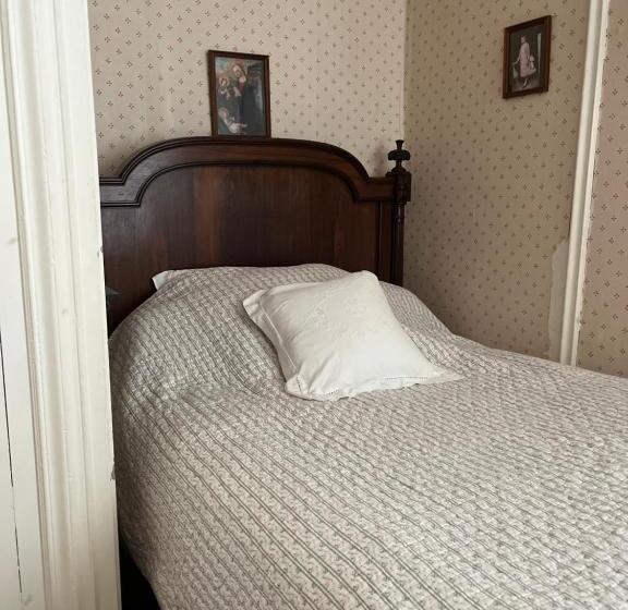 פנסיון Chateau De Martigny