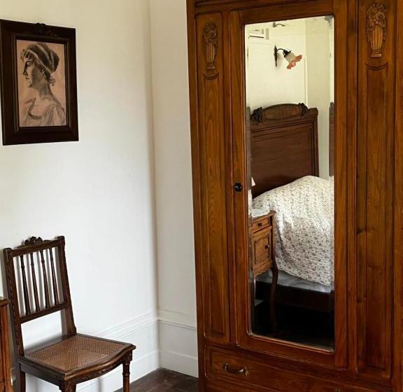 פנסיון Chateau De Martigny