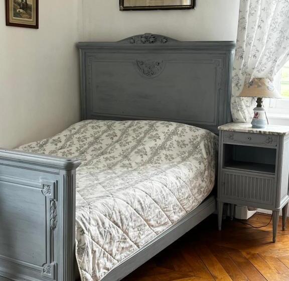 פנסיון Chateau De Martigny