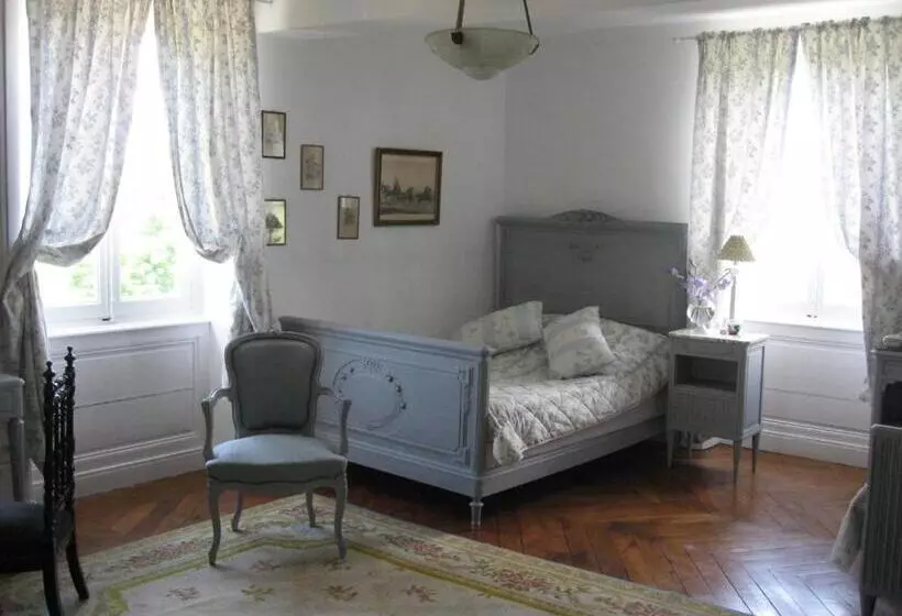 Majatalo Chateau De Martigny