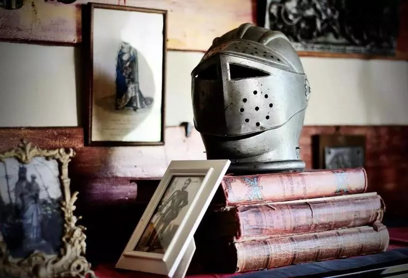 Majatalo Chateau Le Val