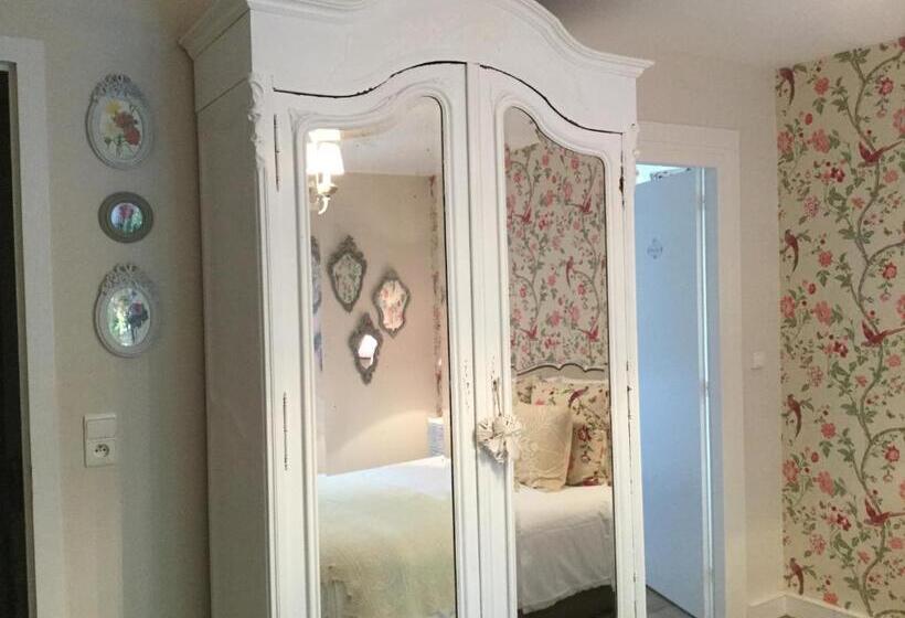 بنسيون L Orangerie De Camperos