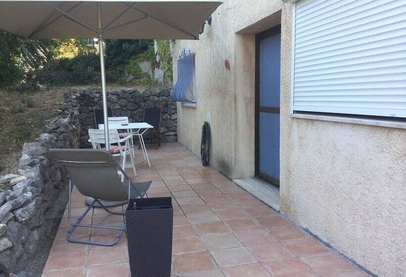 Пансион Le Patio Fleuri