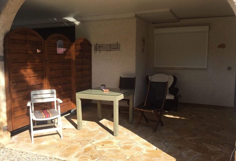 Пансион Le Patio Fleuri