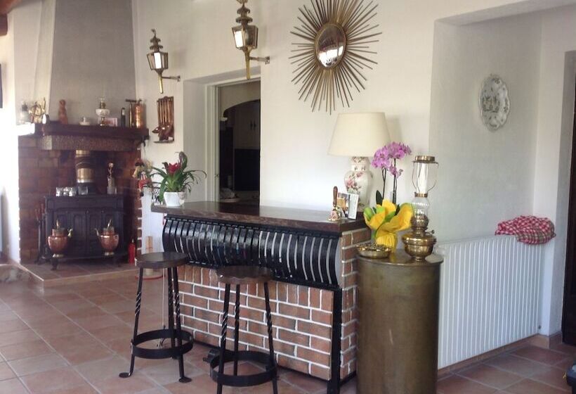 Пансион Le Patio Fleuri