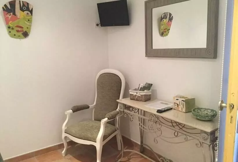 پانسیون Le Patio Fleuri