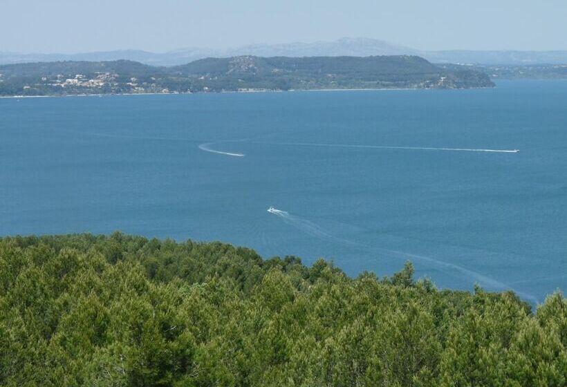 Résidence De Tourisme Appart Hotel La Provence