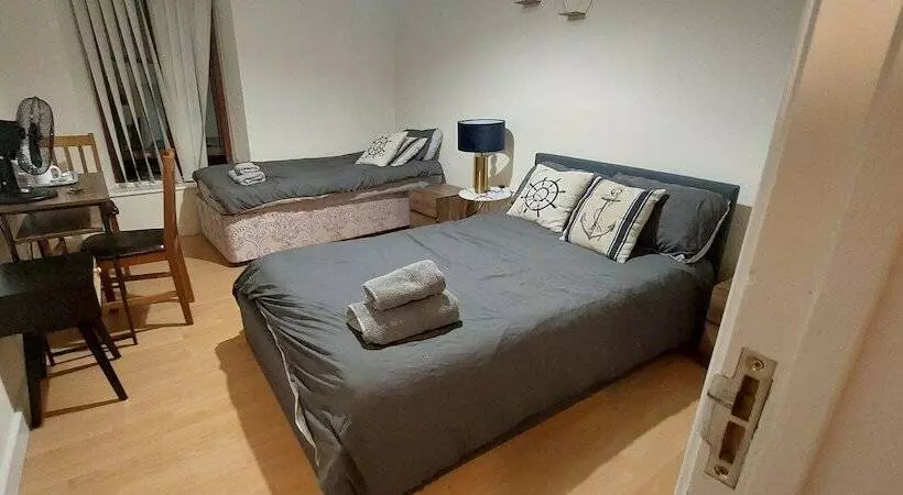 Retkeilymaja The Helm