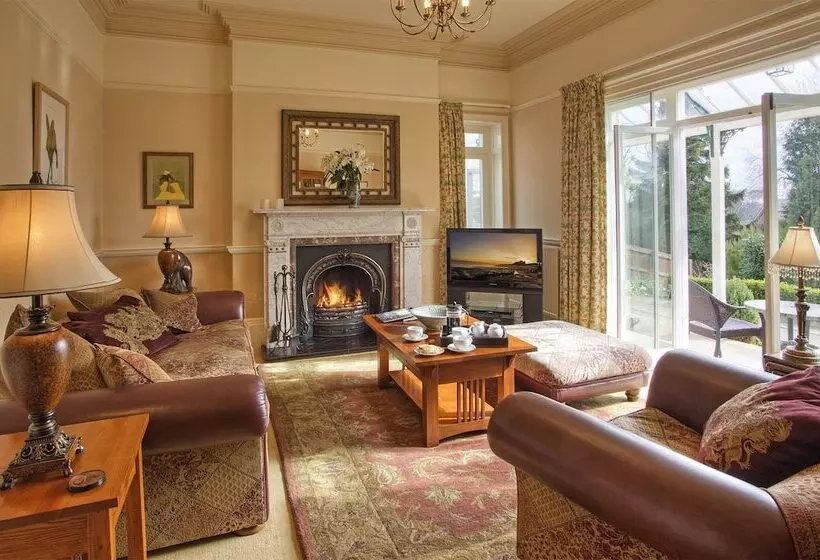 Aamiaismajoitus (B&B) Fairfield House