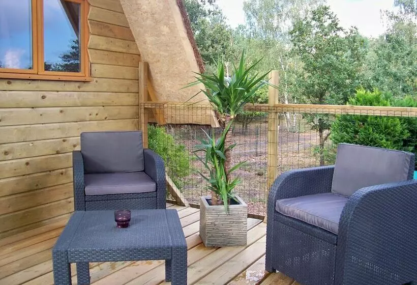 Aamiaismajoitus (B&B) Le Nid Dans Les Bruyeres