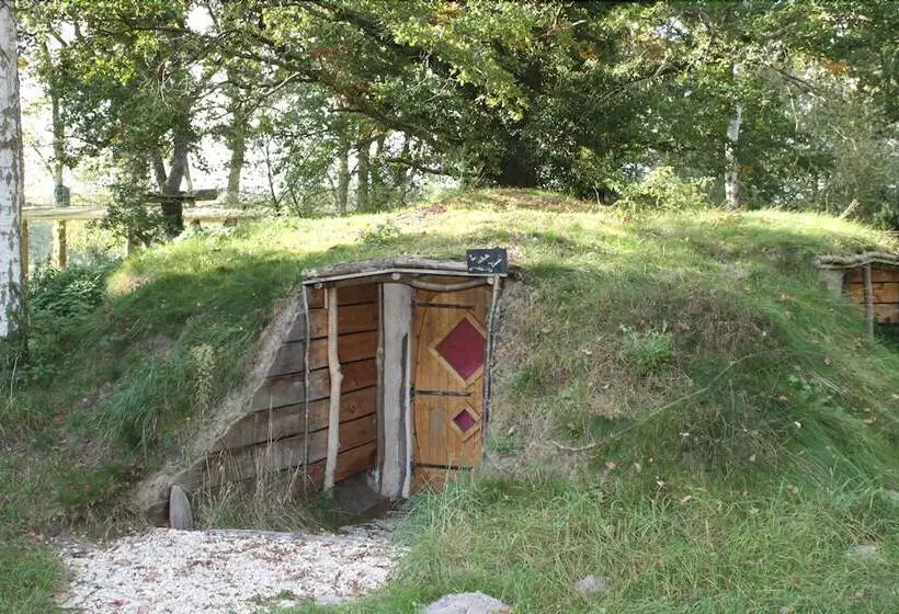 Aamiaismajoitus (B&B) Le Nid Dans Les Bruyeres