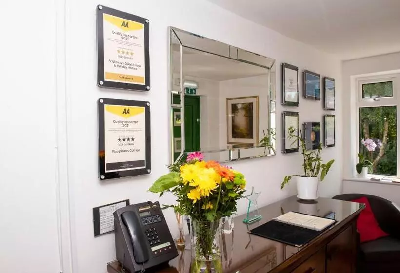 Majatalo Bridleways Guesthouse & Holiday Homes