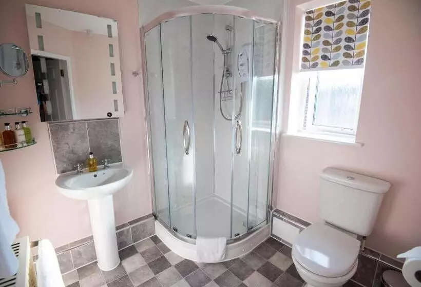 Majatalo Bridleways Guesthouse & Holiday Homes