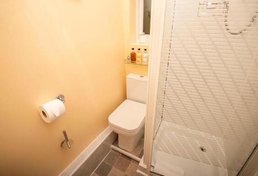 פנסיון Bridleways Guesthouse & Holiday Homes