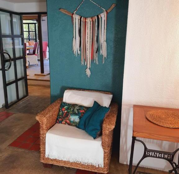 بنسيون La Chamberte