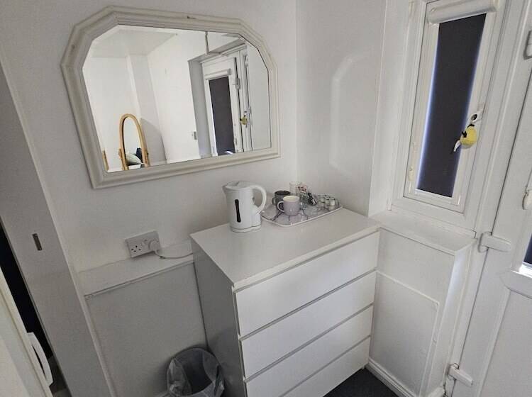 ユースホステル The Bell