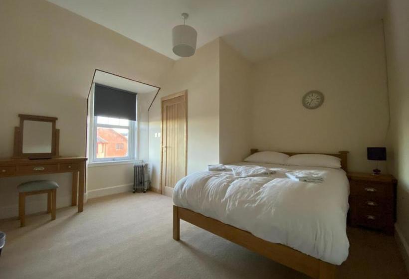 膳宿费 Inverness Holiday House