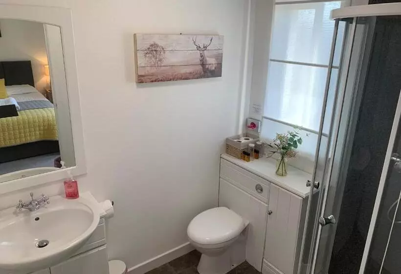 ペンション Loch Eyre Cottage