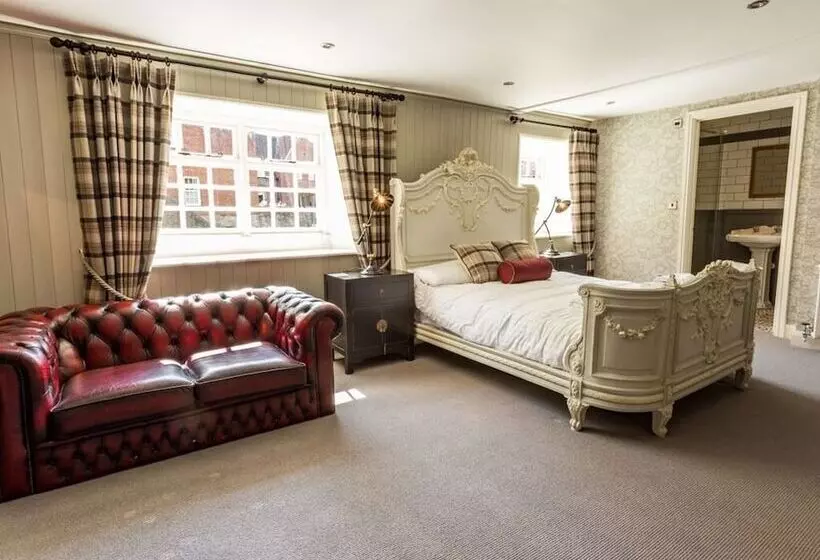 ユースホステル The Dirty Bottles Inn