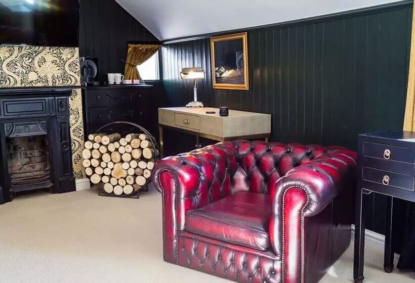 ユースホステル The Dirty Bottles Inn