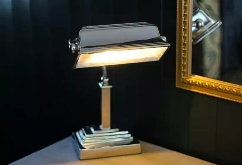 ユースホステル The Dirty Bottles Inn