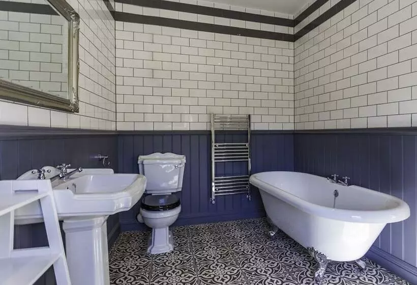 ユースホステル The Dirty Bottles Inn