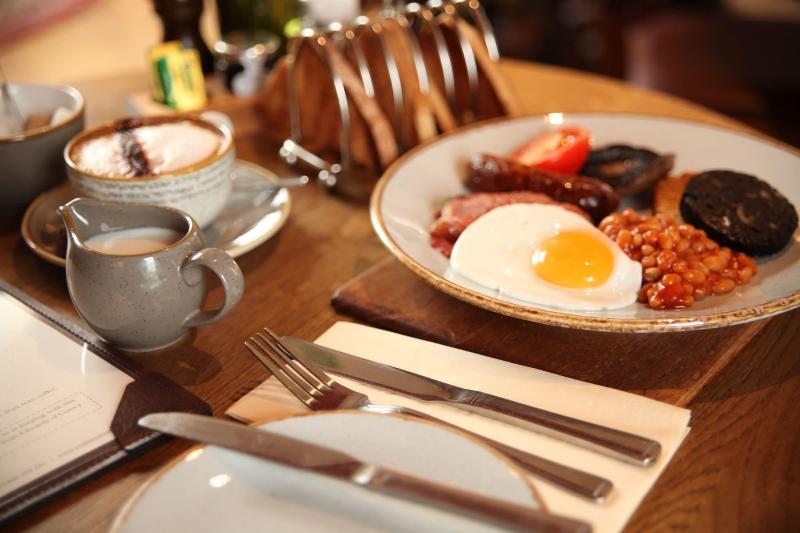 ユースホステル The Erskine Arms