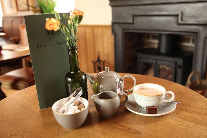 ユースホステル The Erskine Arms