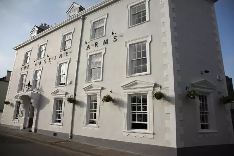 Retkeilymaja The Erskine Arms