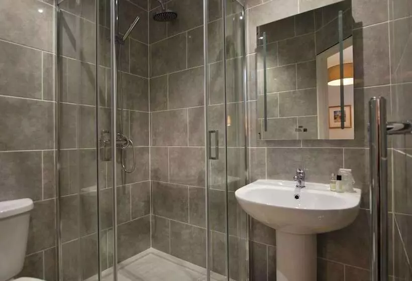 Retkeilymaja The Lion And The Lamb