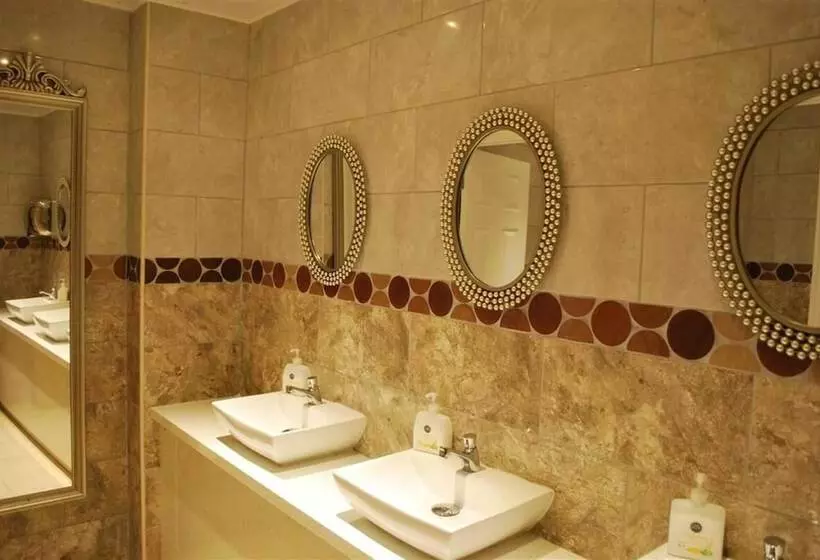 Retkeilymaja The Lion And The Lamb